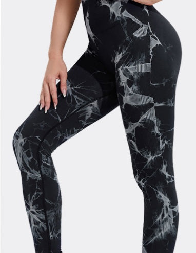 Seamless leggings for sports